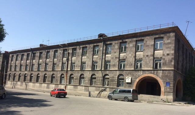 Հյուրանոցի փոխարեն՝ պոլիկլինիկա․ Շիրակի մարզպետը զսպել է ոմանց ախորժակը