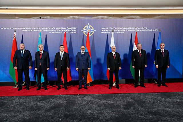 Զախարովան առաջարկել է ՀԱՊԿ առաքելություն տեղակայել հայ-ադրբեջանական սահմանին