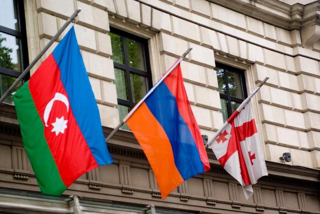«Վրաստանը պատրաստ է խթանել հայ-ադրբեջանական երկխոսությունը». Զաքիր Հասանովի հետ հանդիպմանը ևս մեկ անգամ նշել է Ղարիբաշվիլին