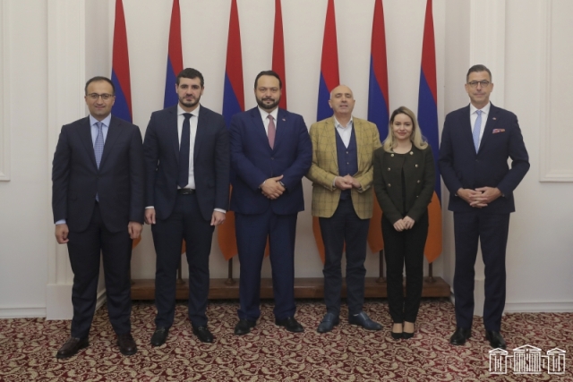 ՀՀ ենք եկել որպես Հայաստանի ընկերներ. Եվրոպական խորհրդարանի պատգամավորները հանդիպել են ԱԺ եվրոպական ինտեգրման հարցերի մշտական հանձնաժողովի պատգամավորներին