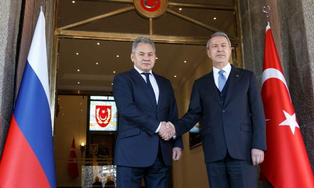 Թուրքիայի ու Ռուսաստանի պաշտպանության նախարարները հեռախոսազրույց են ունեցել