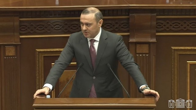 «ՀՀ իշխանությունն ի՞նչ է արել, ի՞նչ է անում, ի՞նչ է առաջարկում՝ ճանապարհը բացելու համար». Ագնեսա Խամոյանի հարցին ԱԽՔ քարտուղար Արմեն Գրիգորյանը հիշեցրեց, որ Լաչինի միջանցքի երաշխավորներից մեկն էլ ՌԴ-ն է