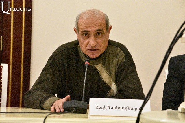 Հայկ Նահապետյան. «Ադրբեջանը, Թուրքիան եւ իրենց անդրօվկիանոսյան տերերը խնդիր են էլ դրել, որ Արցախում չպիտի լինեն ռուսական խաղաղապահներ»