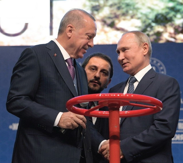 Դեպի ԵՄ ռուսական էներգակիրների ուղիղ մատակարարման գրեթե բոլոր խողովակների սառեցումը Մոսկվային ստիպում են անուղղակիորեն եվրոպական շուկա սողոսկելու այլընտրանքային ուղիներ փնտրել