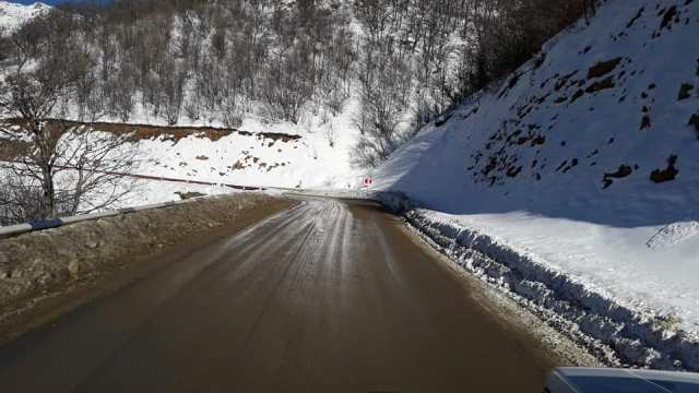 Ապարանի, Վայքի, Ջերմուկի, Վարդենիսի տարածաշրջաններում թույլ ձյուն է տեղում
