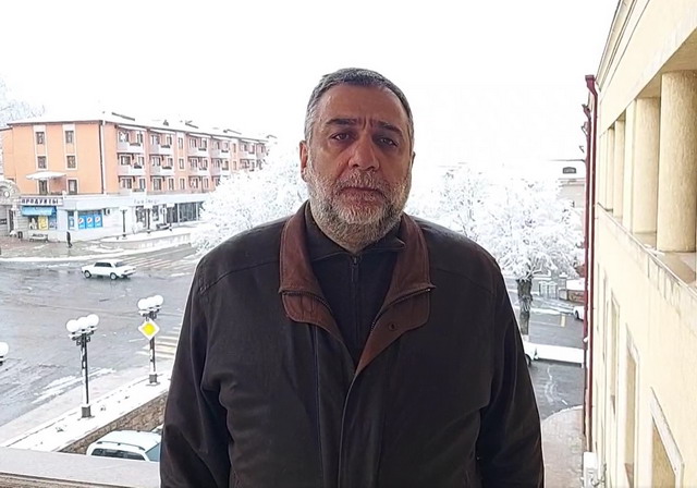 «Չեմ ընդունում մարդկանց, ովքեր փորձում են փող աշխատել այս դժվարությունների ժամանակ եւ տարբեր հարցեր լուծել». Ռուբեն Վարդանյան
