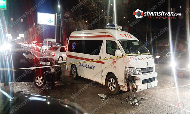 Երևանում բախվել են հիվանդ տեղափոխող շտապօգնության ավտոմեքենան և ՎԱԶ 2170-ը. shamshyan.com