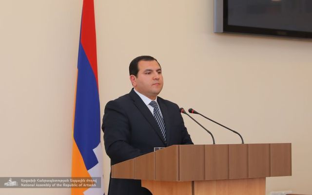 Վաղաժամկետ դադարել են Արցախի Գլխավոր դատախազի լիազորությունները