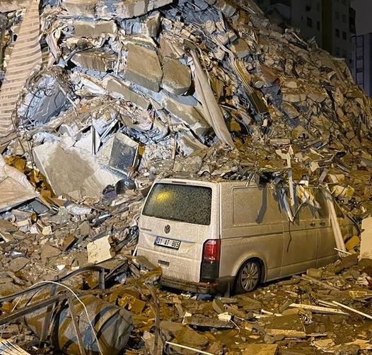 «Թուրքիո մեջ երկրաշարժը մեծ աւերներ գործեց. Մալաթիա հայ համայնքի մեջ մահ պատահած է»