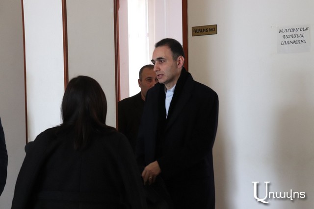 «Պարոն դատախազ, եթե առաջարկվում է 2 միլիոն դրամ՝ 2000 հոգու, նշանակում է, որ էդ քաղաքական թեմայի մեջ է լինելու». Թոռնիկ Ալեյանը հարցաքննվեց Ավետիք Չալաբյանի գործով