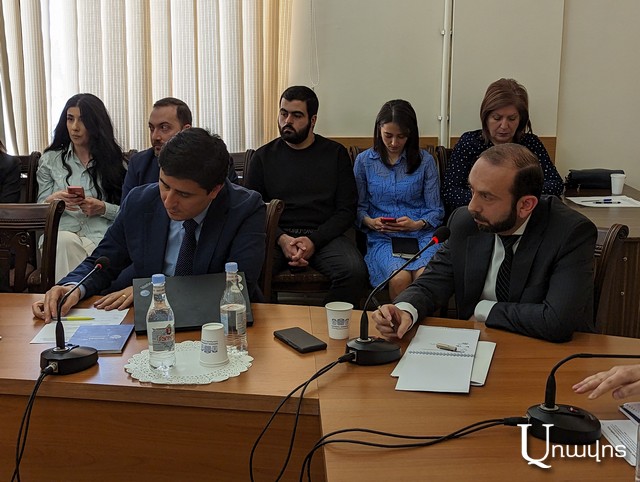 «Արեւմուտքի տարբերակ չկա․ ընթացքում եղել է ռուսական տարբերակ, որին համաձայնել ենք, Ադրբեջանը՝ ոչ»․ Արարատ Միրզոյան
