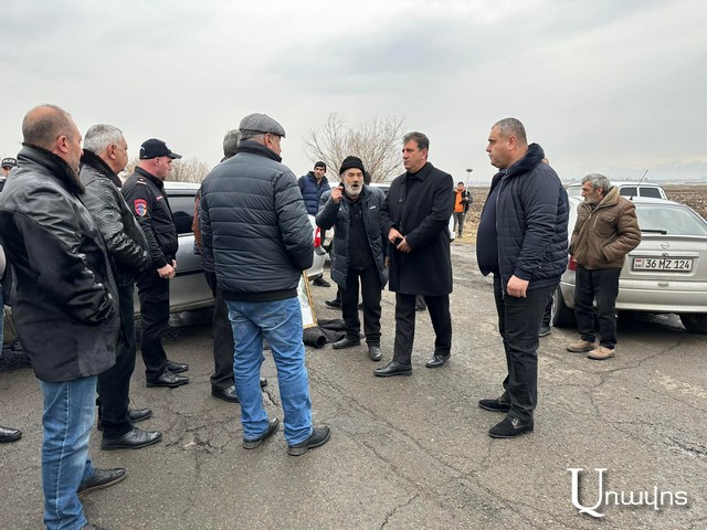 Շիրակի ոստիկանապետի հորդորով՝ Գյումրի-Երևան մայրուղին բացվել է․ այրվածքներից զոհված Պալյանի հարազատներին կընդունեն զինդատախազն ու պաշտպանության նախարարը