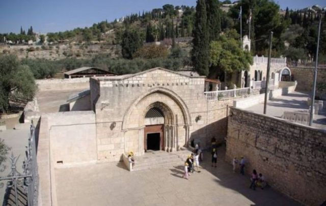 Հայ և հույն ուղղափառ եկեղեցիների համատեղ հսկողության ներքո գտնվող Գեթսեմանիի Սուրբ Աստվածածին տաճարը հարձակման է ենթարկվել