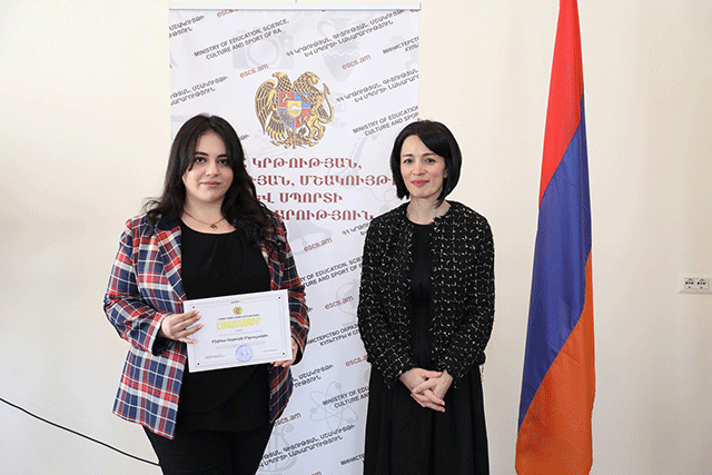 «Դու գիտակցում ես, որ կարող ես օրինակ լինել մյուս ուսանողների համար, որ այսուհետ քո վարքը լավագույն ուսանողի վարք է». Ժաննա Անդրեասյան