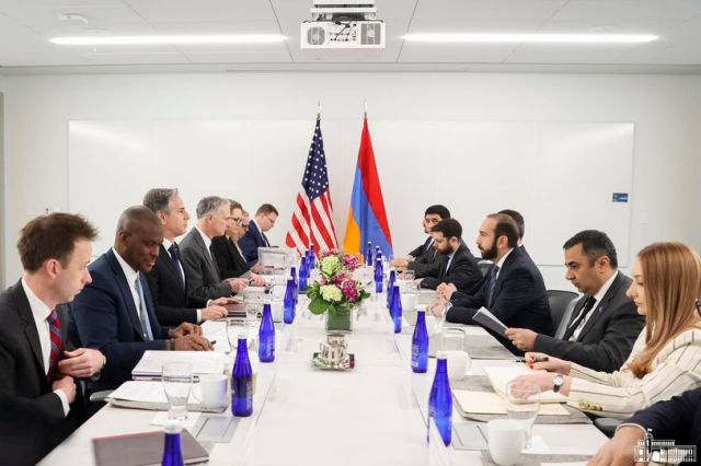 Վաշինգտոնում մեկնարկել է Արարատ Միրզոյանի և ԱՄՆ պետքարտուղար Էնթոնի Բլինքենի հանդիպումը