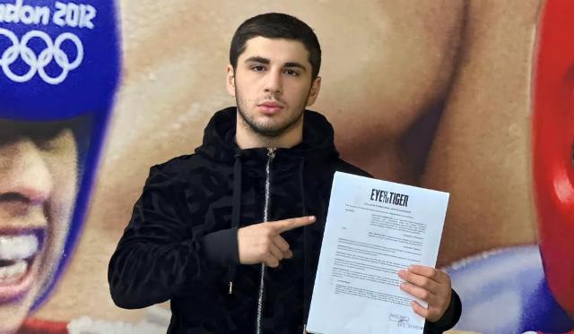 «Իսկական ադամանդներ են». 19-ամյա հայ բռնցքամարտիկի հետ պրոֆեսիոնալ պայմանագիր է կնքվել