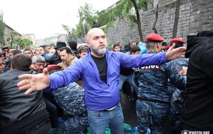 Աթանեսյան. Ձերբակալում են Արմեն Աշոտյանին