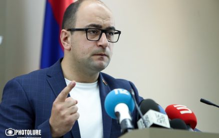 «Երեւանը փոխվելու է իմ, ձեր, հայրենասերների քրտինքով եւ, եթե Փաշինյանը անմտություն անի, նաեւ արյամբ». Մամիջանյան