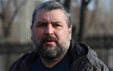 Իր խոսքն, ըստ իս, ուղղված էր առաջին հերթին ադրբեջանցիներին։ Հստակ ասում է, որ որպեսզի Խոջալու չլիներ, Սումգայիթում հայերին չկոտորեիք. Կարեն Վրթանեսյանը` Ռուբեն Վարդանյանի խոսքի մասին