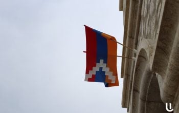 Արցախի դրոշը, որպես ԼՂ բնակչության ինքնության խորհրդանիշ, եղել և մնում է Ադրբեջանի կողմից շարունակական խոշտանգումների, ռասայական ատելության կենտրոնում