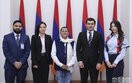 Արշակյան. Հայաստանը կարևորում և բարձր է գնահատում բարեկամական ջերմ հարաբերությունները Հնդկաստանի հետ
