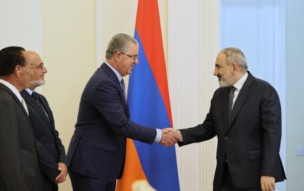 Համբիկ Սարաֆյանը ՍԴՀԿ աջակցությունն է հայտնել կառավարությանը՝ երկրի առաջ ծառացած մարտահրավերների հաղթահարման գործում