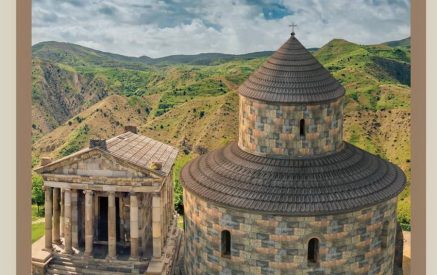 Ես շատ կուզենամ, որ ԿԳՄՍ նախարարությունը բացատրի մեզ բոլորիս թե ինչո՞ւ են պատմաբանները հրաժարվում դասագրքեր գրելուց