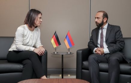 Ընդգծվել է Լեռնային Ղարաբաղում ոճրագործության կանխման հրամայականը․ Արարատ Միրզոյանը հանդիպում է ունեցել Գերմանիայի ԱԳ նախարար Անալենա Բերբոքի հետ