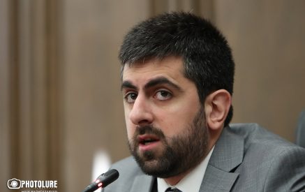 Սկզբի համար մի հատ թեկուզ ժանգոտած դարպաս դրեք, որ կողքի հարևանները ամեն պահի ներս չմտնեն. «ՉԻ»
