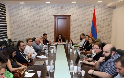 Քննարկվել է նաև Արցախից բռնի տեղահանված ուսուցիչներին դպրոցներում առկա թափուր աշխատատեղերում ներգրավման հարցը