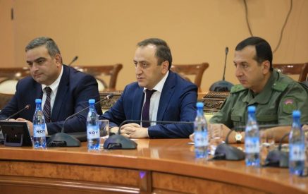 Օտարերկրյա ռազմական կցորդներին է ներկայացվել հայ-ադրբեջանական սահմանին ստեղծված իրավիճակը