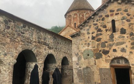 «Բոլոր հայ հոգեւորականները դուրս են եկել Արցախից». Արցախի թեմ