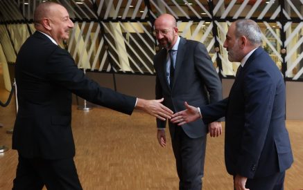 «Ալիեւի երեկվա դեմարշը նշանակում է, որ իրենք միայն Արցախով չեն բավարարվելու»․ Արթուր Խաչատրյան