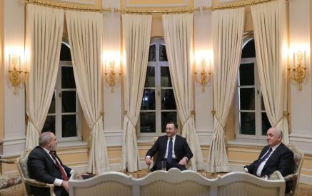 Փաշինյանը և Ադրբեջանի վարչապետը հանդիպել են Վրաստանում