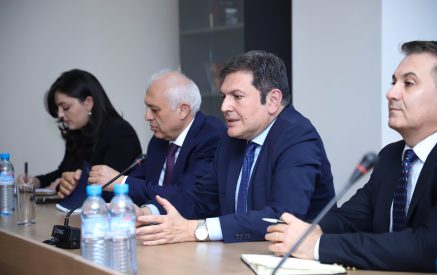 Պարույր Հովհաննիսյանը հունգարական կողմին ներկայացրել է Ադրբեջանի էթնիկ զտման քաղաքականության արդյունքում ստեղծված հումանիտար իրավիճակը