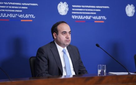 «Կխնդրեմ այս ընթացքում մեր հայրենակիցները հաշվառվեն այն հասցեներում, որտեղ բնակվում են»․ փոխնախարարի հորդորը՝ ԼՂ-ից տեղահանված անձանց