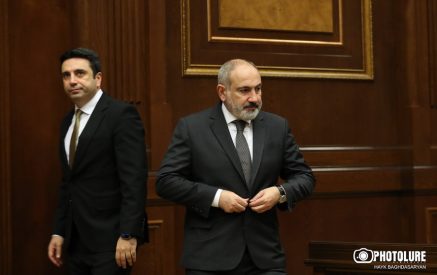Վարչապետի եւ ԱԺ նախագահի եղբայրները բիզնեսմեններ են. «Ժողովուրդ»