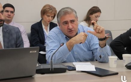 «Ասում եք՝ կարող է ծրագիրն ավարտված չէ, կանխավճարը տվել ենք, հանկարծ չլինի, որ Սնուփ Դոգի օրը ընկնենք, փողը տանք, Սնուփ Դոգը չերգի»․ Արթուր Խաչատրյան