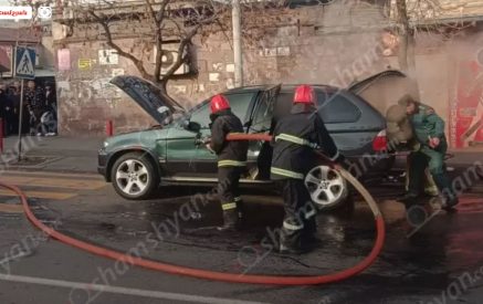«Փեթակ»-ի մոտ կայանված BMW X5-ում հրդեհ է բռնկվել․ Ավտոմեքենան դարձել է ոչ շահագործելի․ shamshyan.com