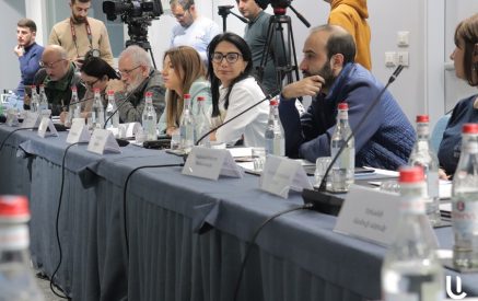 «Ստեղծվելու են սեւերի ու սպիտակների լրատվամիջոցներ, լինելու են իշխանությունների համար սիրելի եւ ոչ սիրելի ԶԼՄ-ներ». Լրագրողների մտահոգությունները