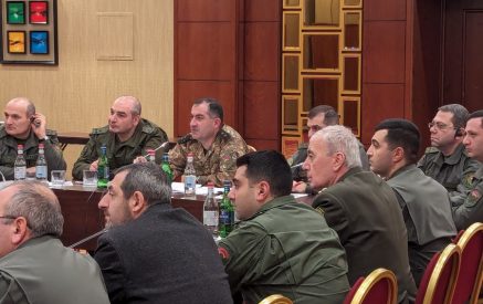 Աշխատաժողովի ընթացքում ԱՄՆ ներկայացուցիչները Հայաստանի պաշտպանական ոլորտի շահագրգիռ կողմերի հետ քննարկել են ՀՀ զինված ուժերին օգնելու հնարավորությունները