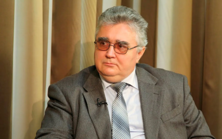 Ստացվեց այնպես, որ Ալիեւը հաճույքով կուլ տվեց ռուսական կողմի այդ զիջումը՝ որ հանեցինք խաղաղապահներին, թույլ տվեցինք, որ էթնիկ զտում կատարեն, բայց նույնիսկ շնորհակալություն չհայտնեց. Միխայիլ Ալեքսանդրով. «Հրապարակ»