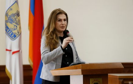 Իզաբելլա Աբգարյան․ ««Քաղաքացիական պայմանագիր»-ը անպատասխանատու քաղաքական ուժ է։ Մի՛ ընդունեք հակաժողովրդավարական որոշումներ, վաղը դուք եք ընդդիմություն լինելու»