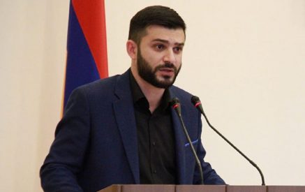«Աննախադեպ քաղաքական ռեպրեսիաներ են, մարդկանց տներից են տանում». Արամայիս Աղաբեկյանը՝ «Մարտական եղբայրության» անդամների ձերբակալությունների մասին