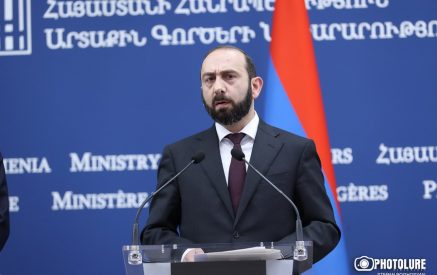 «Հայկական կողմը ծանուցել է ՌԴ-ին, որ «Զվարթնոց» օդանավակայանում այլեւս ռուսական կողմի աջակցության կարիքը չենք զգում»․ Արարատ Միրզոյան