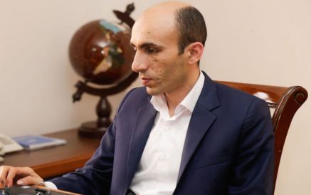 Միջազգային ատյաններում հայցերից հրաժարվելու դեպքում բազմաթիվ հայեր, ներառյալ՝ ես, նույն միջազգային ատյաններում դատի ենք տալու ՀՀ իշխանություններին՝ մեր իրավունքները խախտելու համար. Արտակ Բեգլարյան