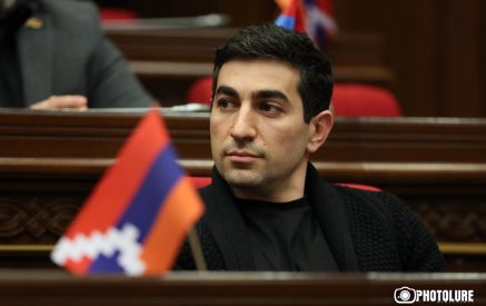 «Ինձ մոտ հարց է առաջանում՝ դուք այս երկրի վարչապե՞տն եք, թե՞ Ադրբեջանի անշարժ գույքի գործակալ». Լեւոն Քոչարյանը՝ Փաշինյանին