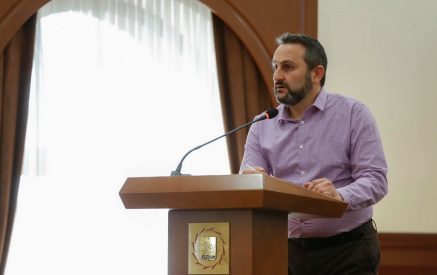 «Պարոն Զարոկյան, ձեր չափերը ճանաչեք։ Ես զոնտիկ բռնող չունեմ, անվտանգության աշխատակից չունեմ»․ Տիգրան Ավինյան