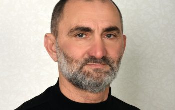 Ահա այսպես քայլ առ քայլ մեր աչքի առաջ և մեր թողտվությամբ առաջացավ այս  նողկալի աղանդը, որը սպառնում է ոչնչացնել հայի ինքնությունը․ Գենադի Մնացականյան