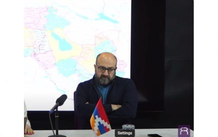 «Էդ մարդը քարտեզը պապկայով իր հետ տանում է Տավուշ, ահաբեկում է մարդկանց». Դավիթ Սահակյանցը՝ Նիկոլ Փաշինյանի մասին